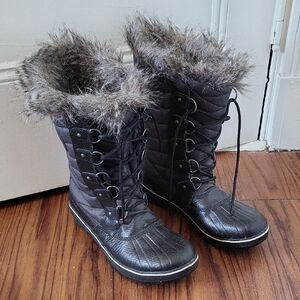 Sorel Women's Waterproof Black Quilted Fur Winter Boots